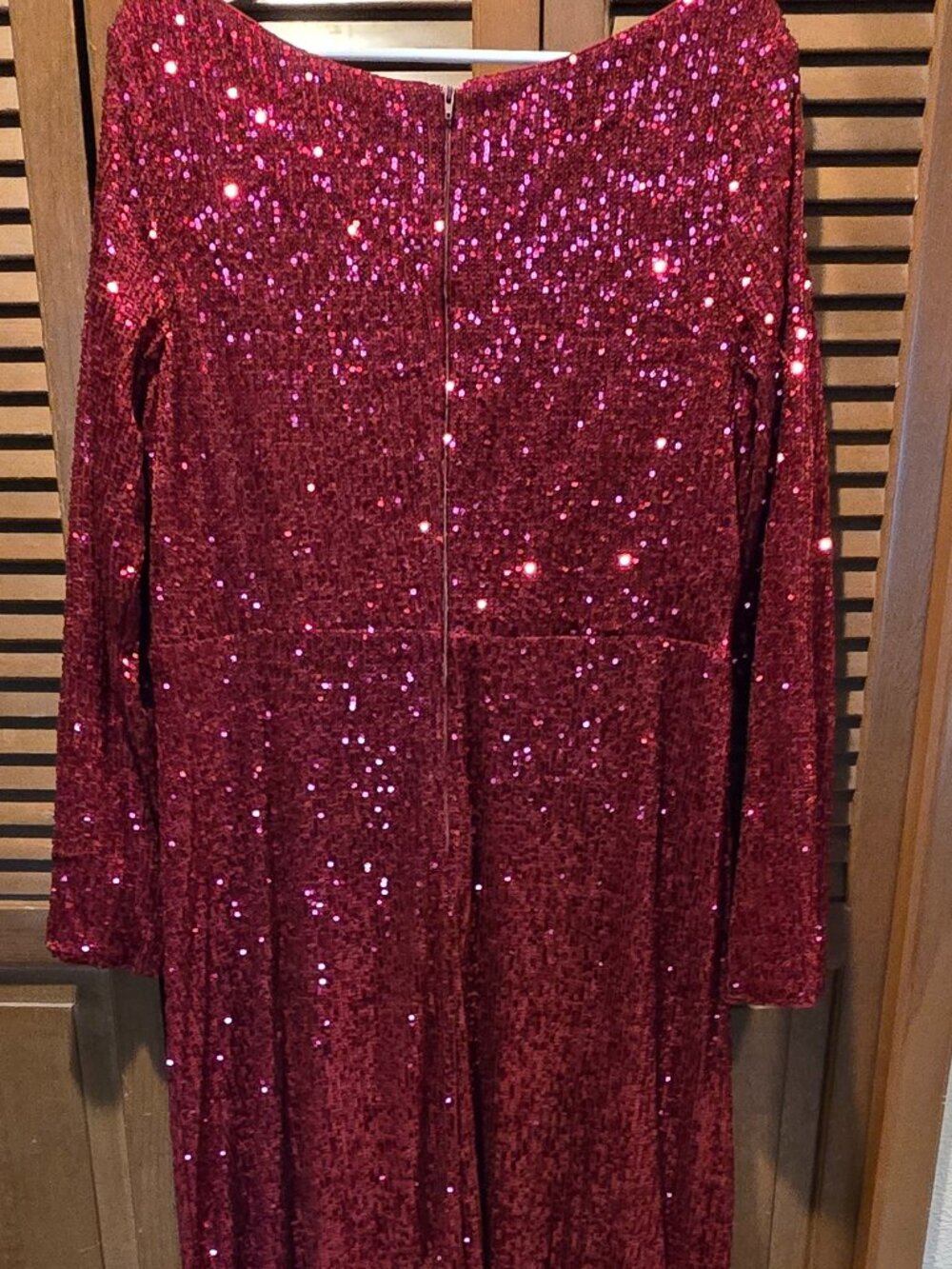 NWT Ever Pretty Syren Sequin V-Neck Gown with High Slit - Plus - Picture 12 of 13